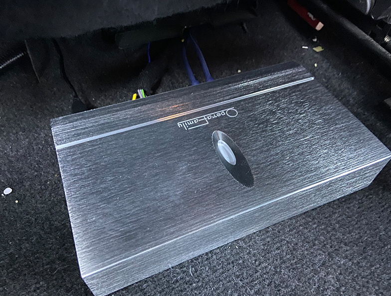 當(dāng)豐田RAV4遇上歌劇世家音響 秒變移動音樂廳！