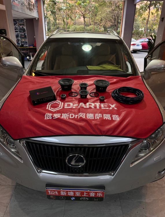 雷克薩斯RX300音響升級，為愛車增添音樂魅力