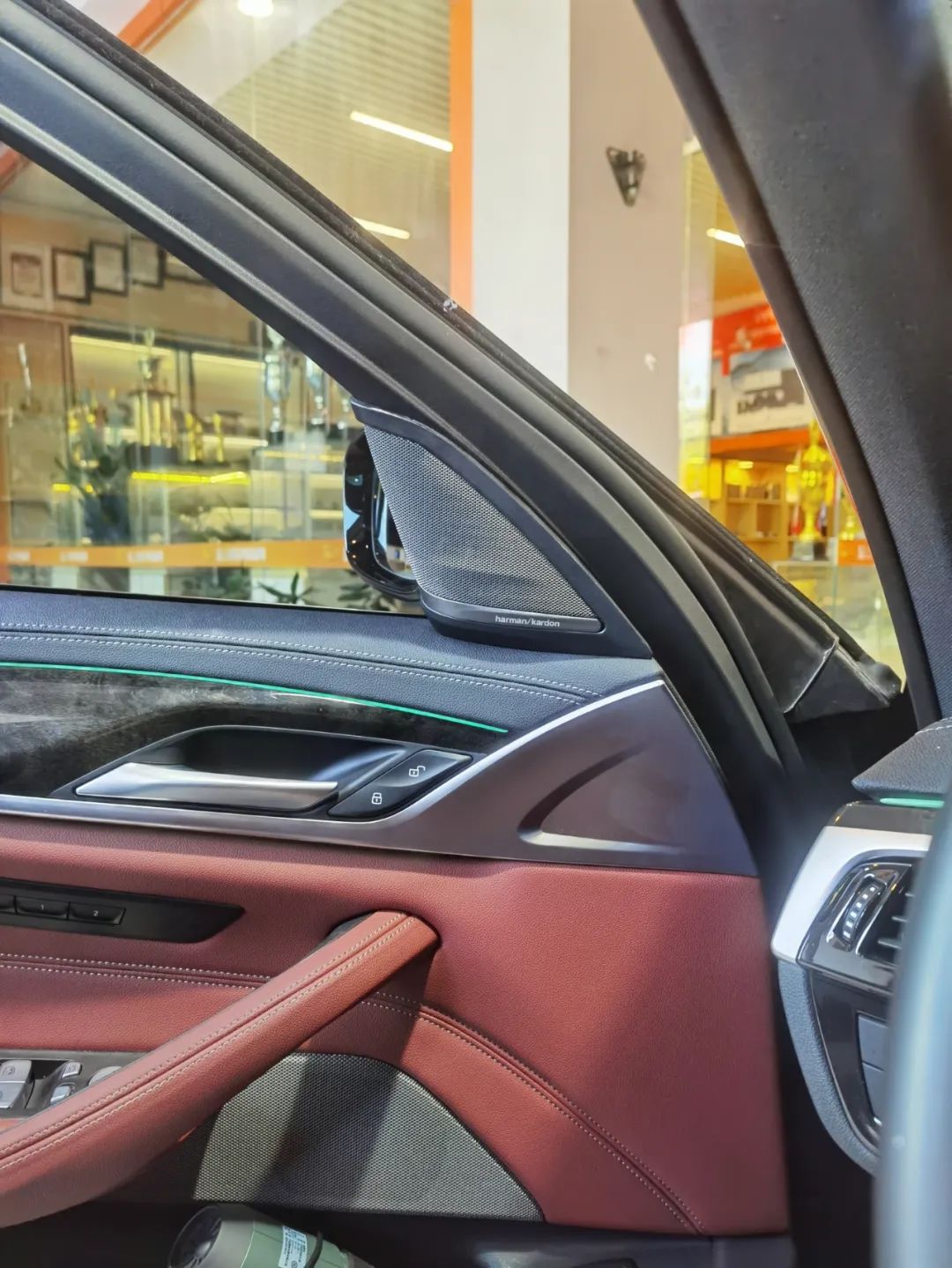 1705040036509157.jpg 4.jpg