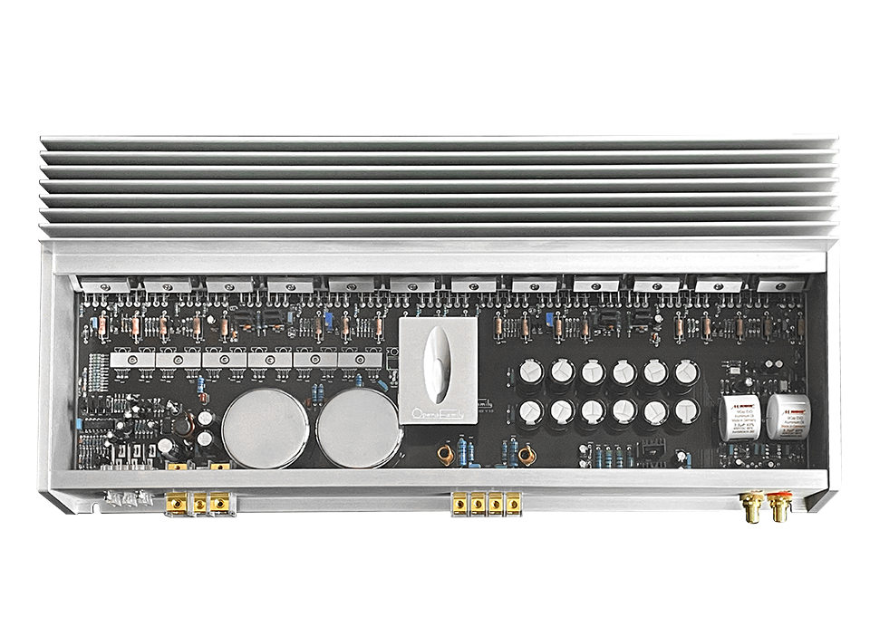 1723538395268367.png 指揮家2.png