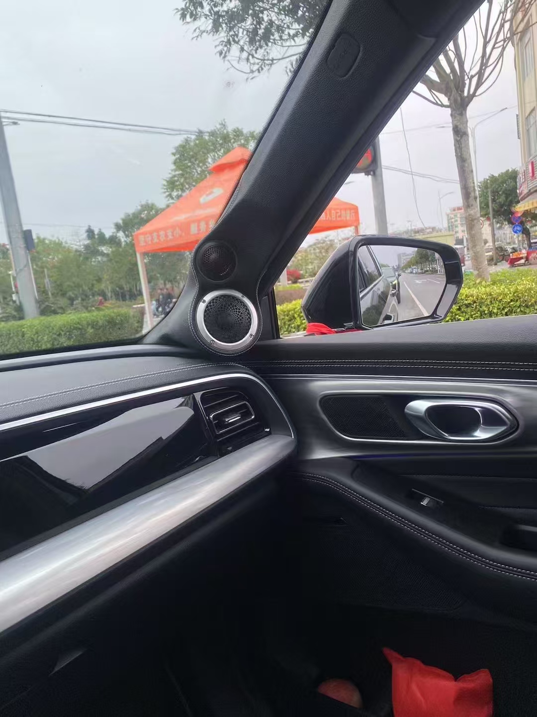 前聲場(chǎng)：歌劇世家   VS33    三分頻 (2).jpg